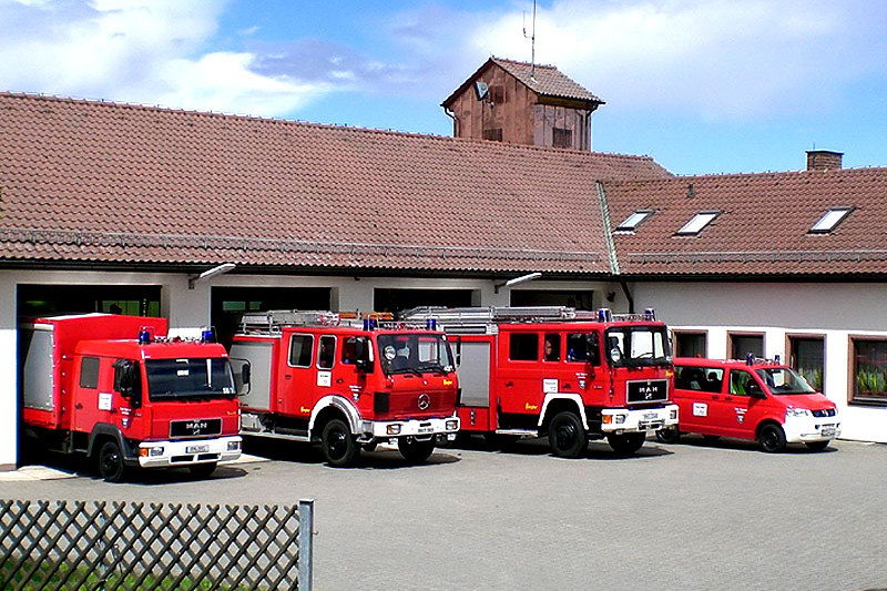  Feuerwehrhaus Leerstetten 