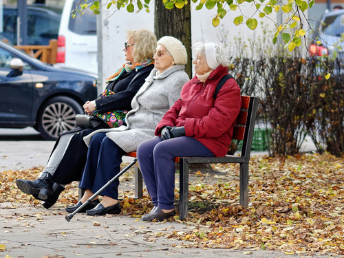 Kurs zur Sturzprävention - für Seniorinnen & Senioren ab 65 Jahren